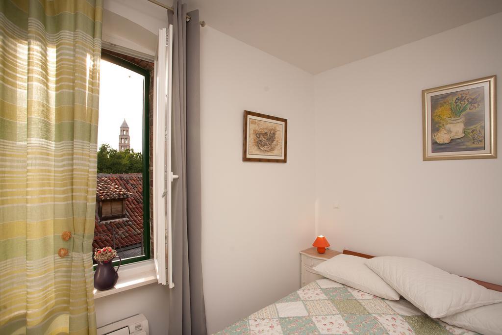 Rooms Split Pezelj Pokoj fotografie