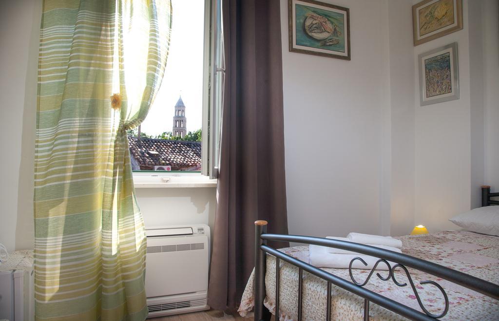 Rooms Split Pezelj Pokoj fotografie